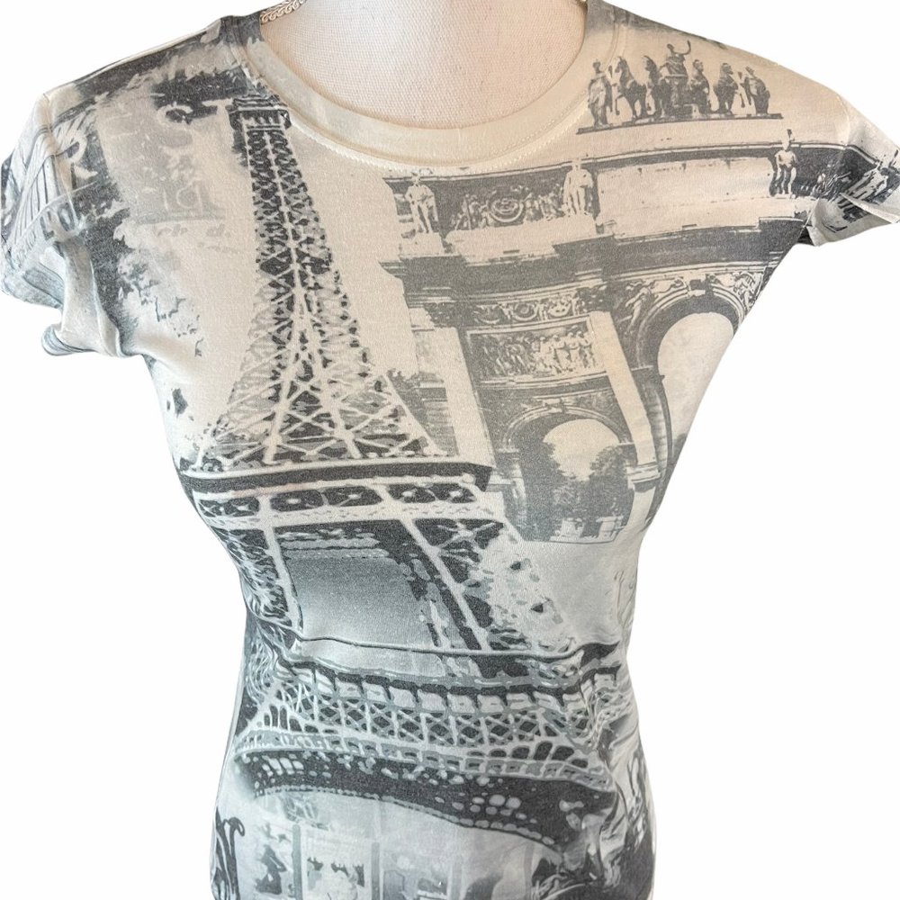 Walt Disney World Womens Paris Scenes Medium